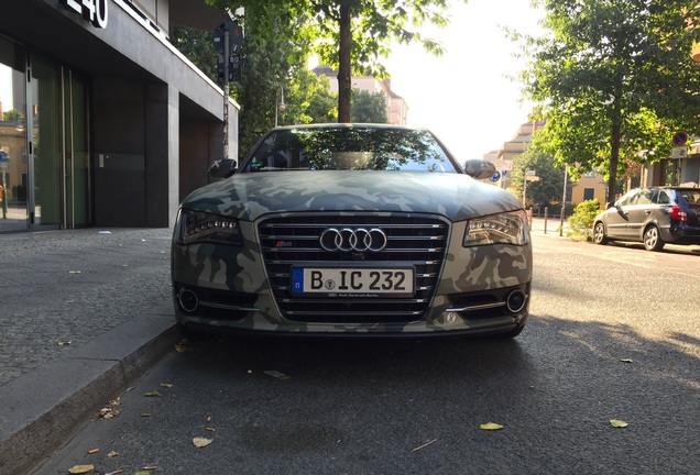 Audi S8 D4