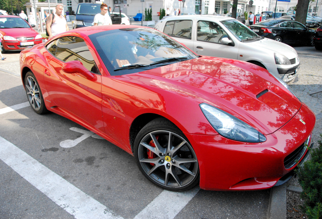 Ferrari California