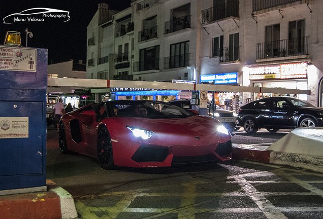 Lamborghini Aventador LP700-4 Roadster