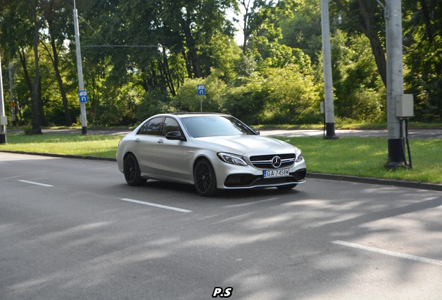 Mercedes-AMG C 63 S W205