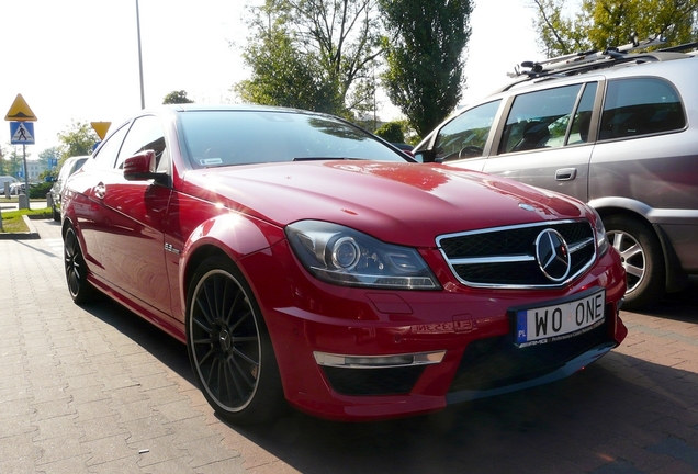 Mercedes-Benz C 63 AMG Coupé