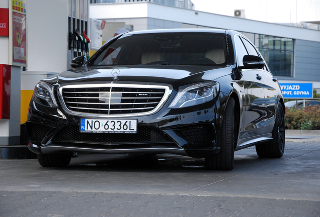 Mercedes-Benz S 63 AMG V222