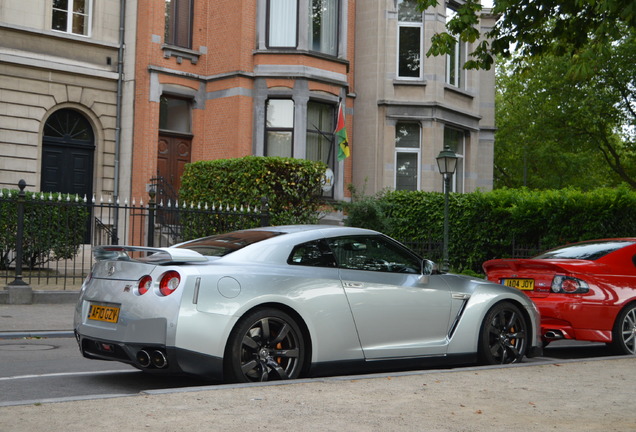 Nissan GT-R 2013