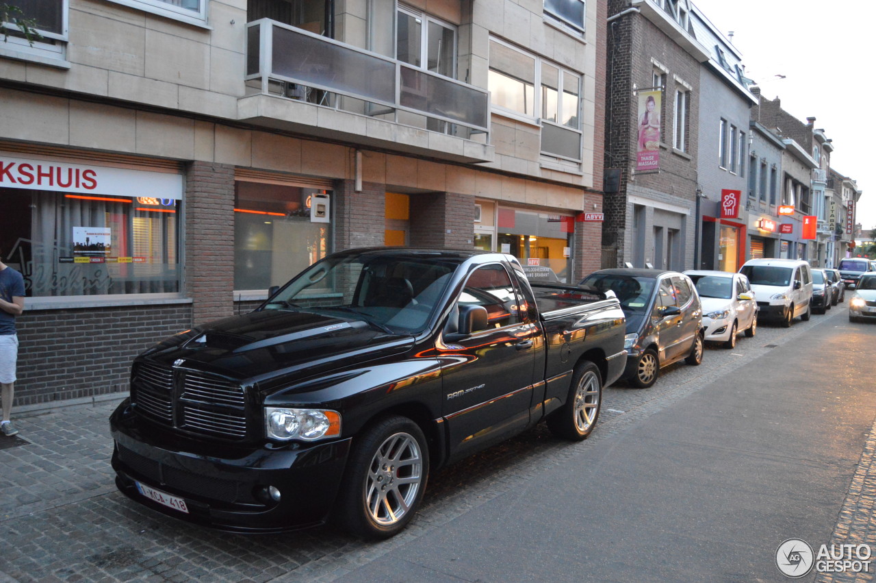 Dodge RAM SRT-10