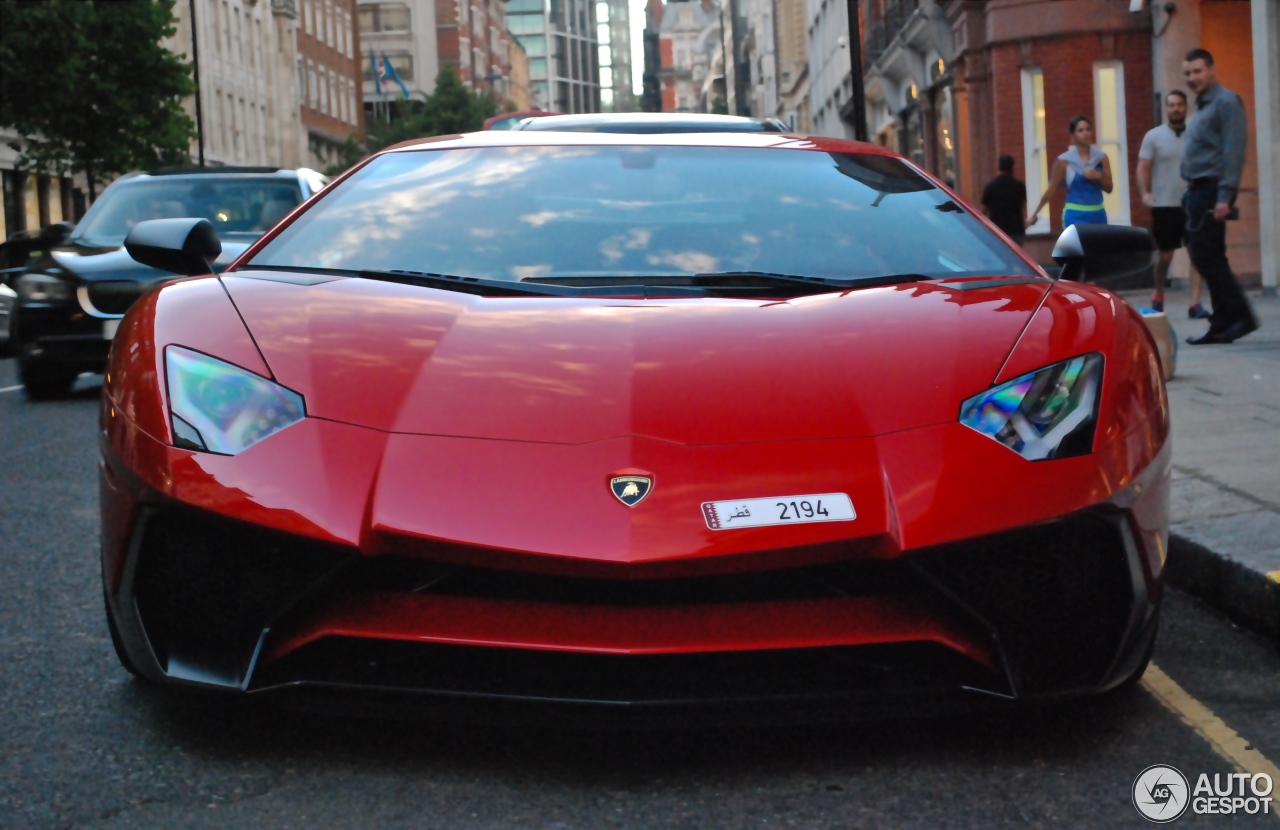 Lamborghini Aventador LP750-4 SuperVeloce