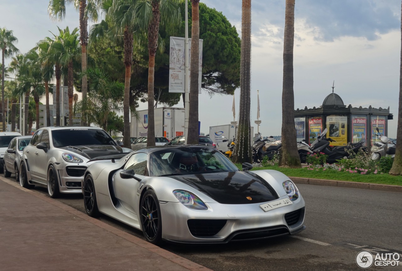 Porsche 918 Spyder Weissach Package