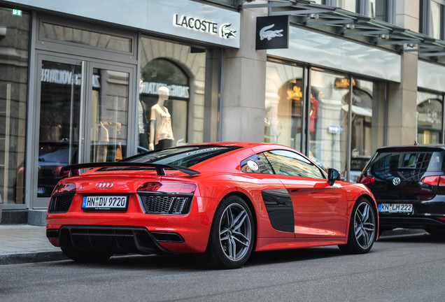 Audi R8 V10 Plus 2015