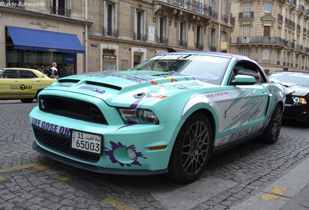 Ford Mustang Shelby GT500 Convertible 2010