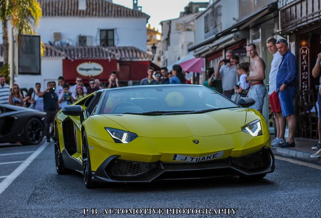 Lamborghini Aventador LP720-4 Roadster 50° Anniversario