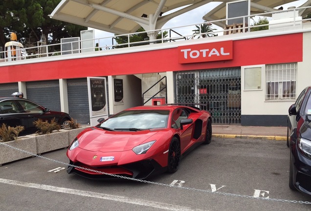 Lamborghini Aventador LP750-4 SuperVeloce