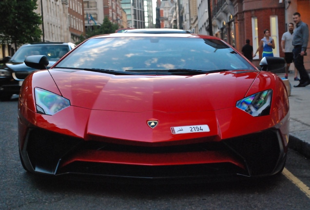 Lamborghini Aventador LP750-4 SuperVeloce