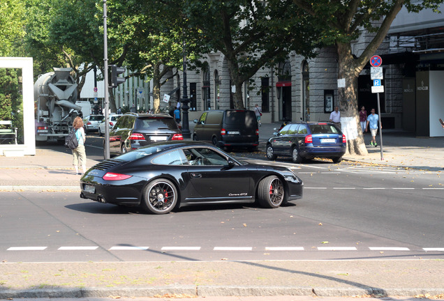 Porsche 997 Carrera GTS