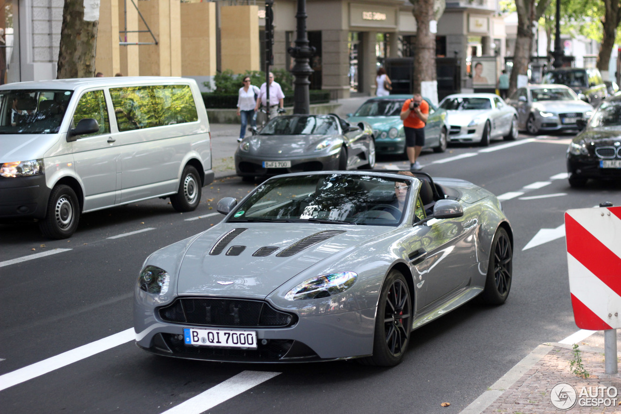 Aston Martin V12 Vantage S Roadster