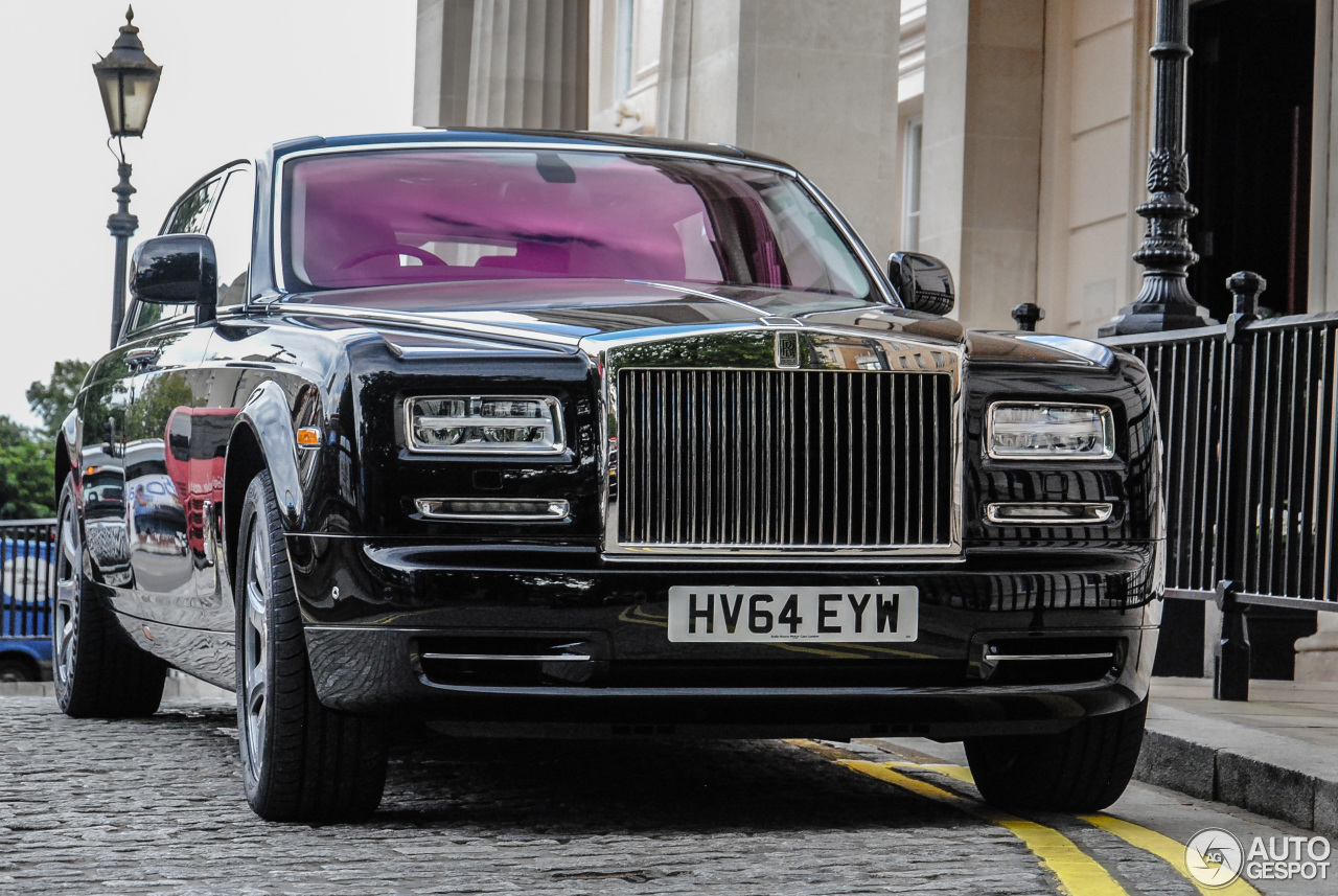 Rolls-Royce Phantom EWB Series II