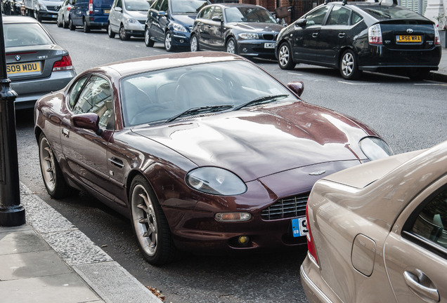 Aston Martin DB7