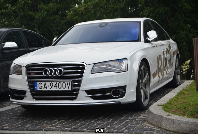 Audi S8 D4