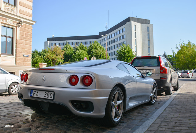 Ferrari 360 Modena