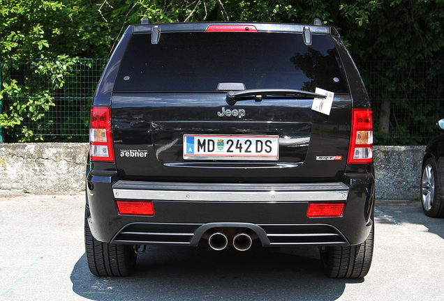 Jeep Grand Cherokee SRT-8 2005