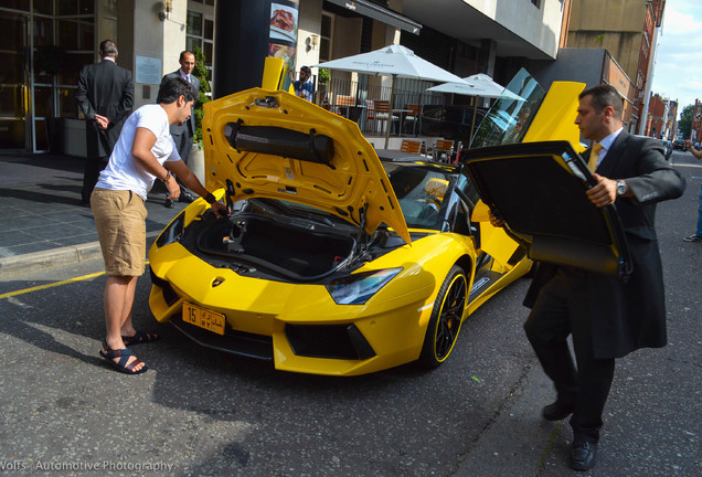 Lamborghini Aventador LP700-4 Roadster