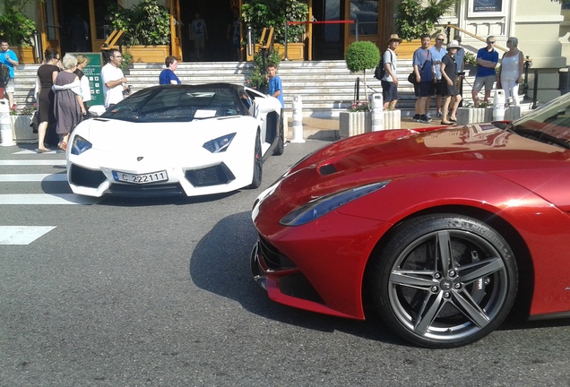 Lamborghini Aventador LP700-4 Roadster