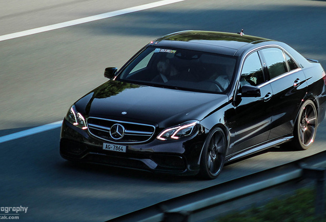 Mercedes-Benz E 63 AMG S W212