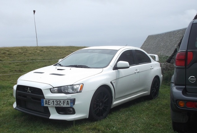 Mitsubishi Lancer Evolution X SST FQ-300