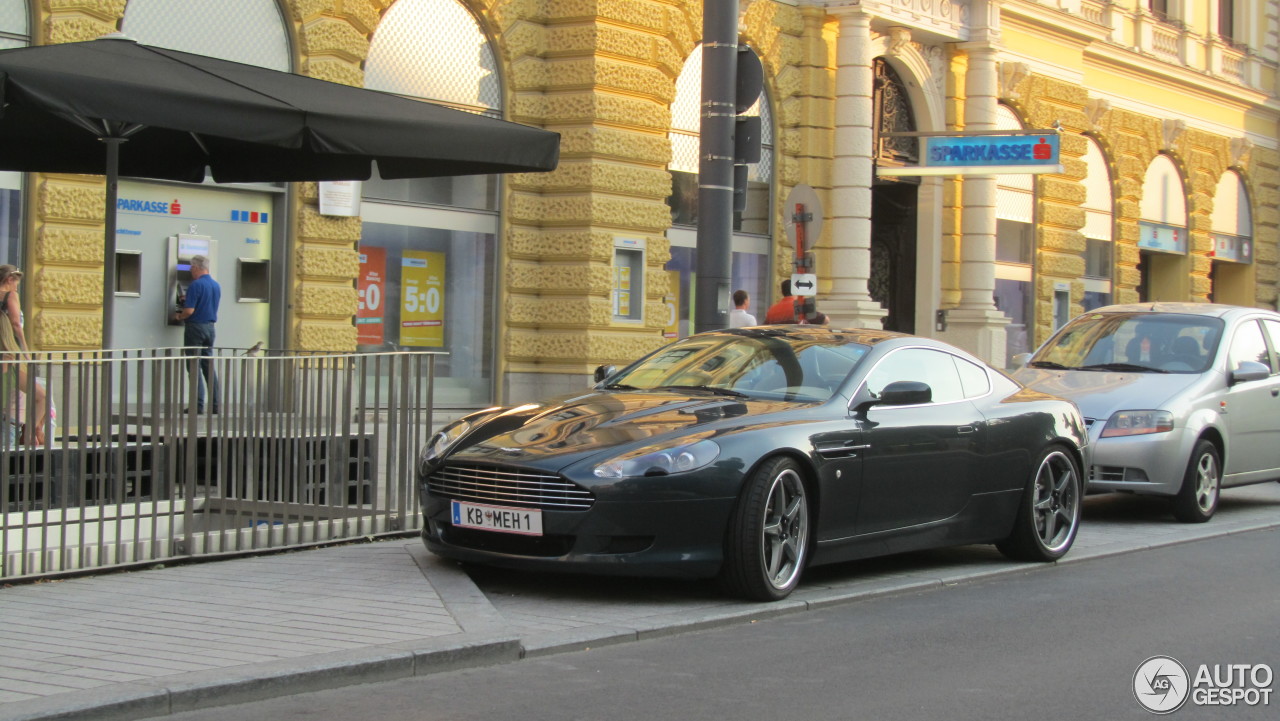 Aston Martin DB9