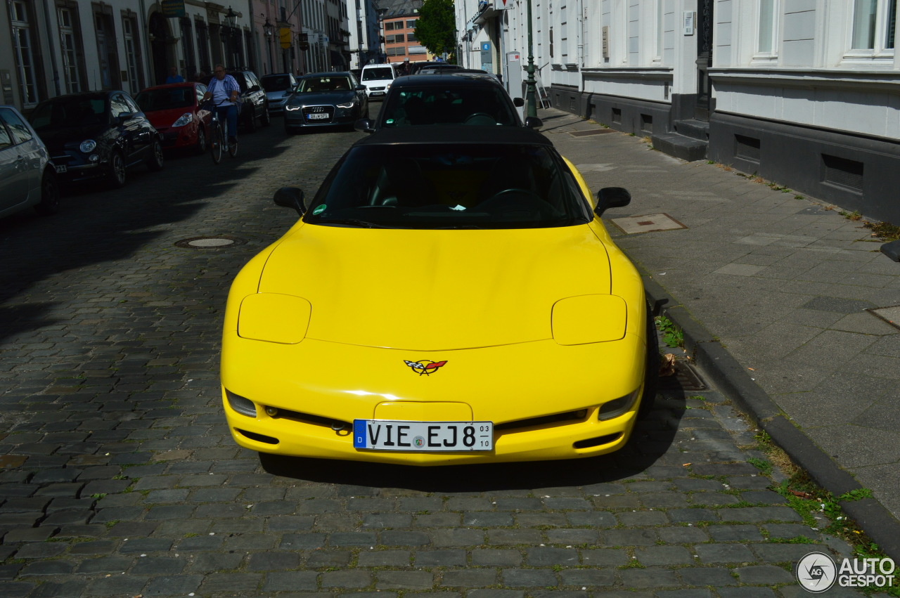 Chevrolet Corvette C5 Convertible