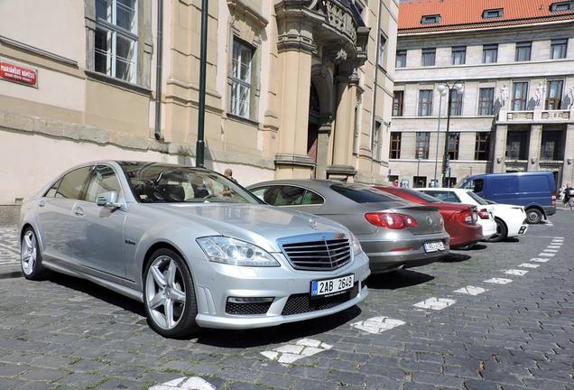 Mercedes-Benz S 63 AMG W221 2010