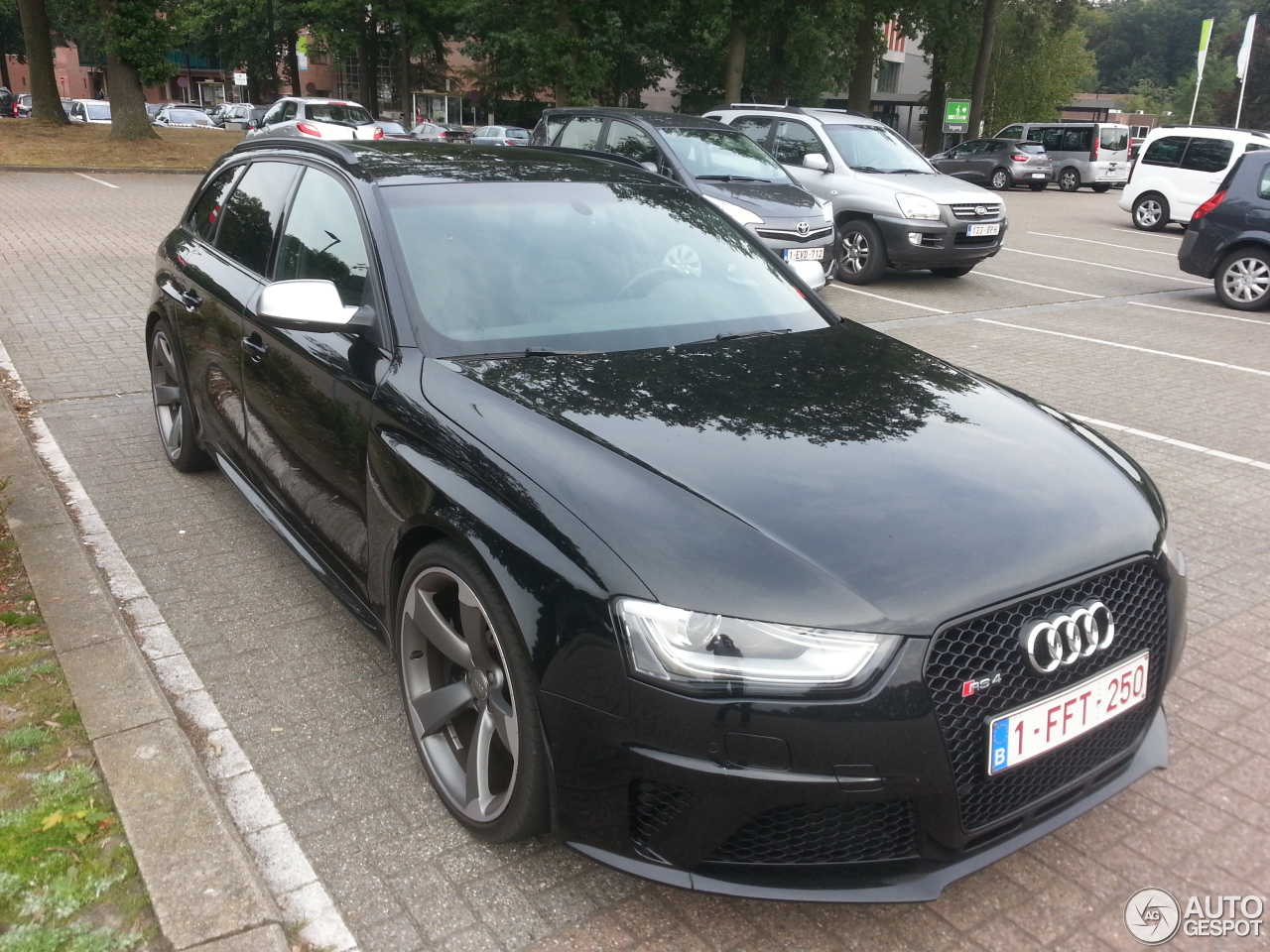 Audi RS4 Avant B8