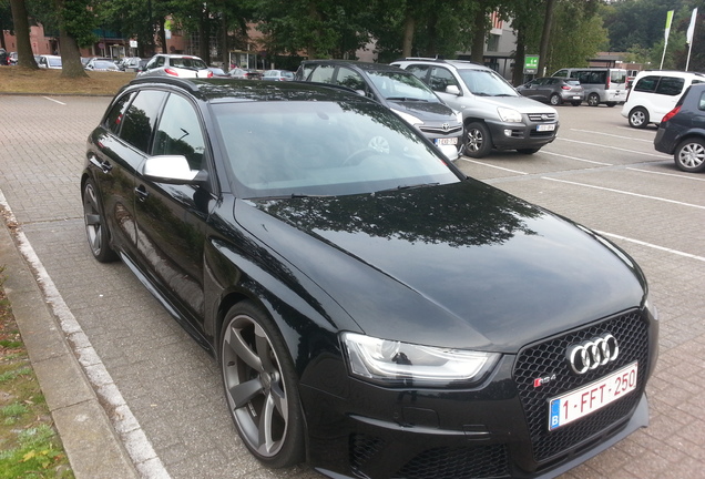 Audi RS4 Avant B8