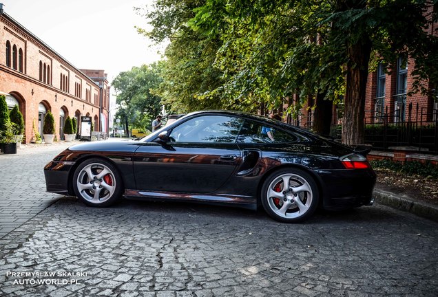 Porsche 996 Turbo