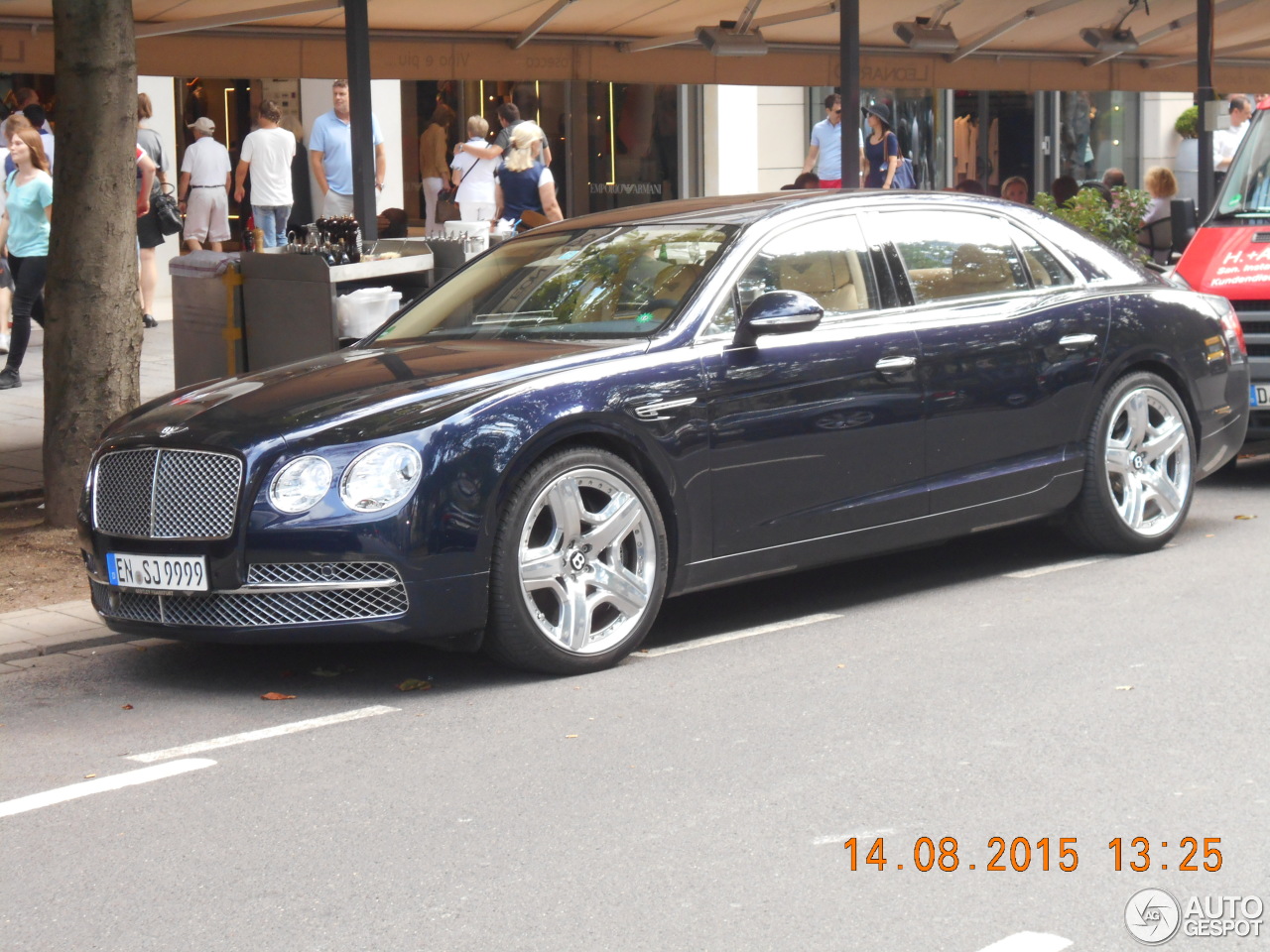 Bentley Flying Spur W12