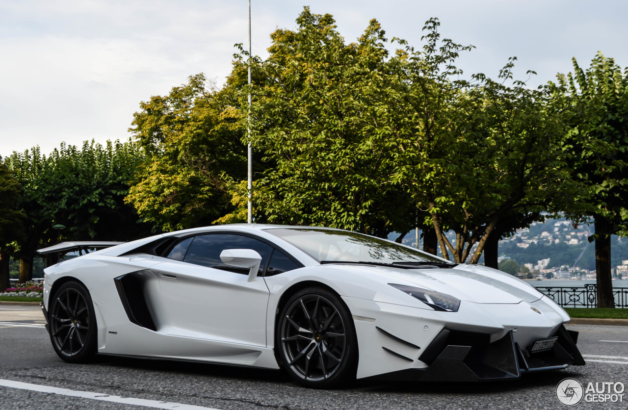 Lamborghini Aventador LP700-4 DMC Spezial Version