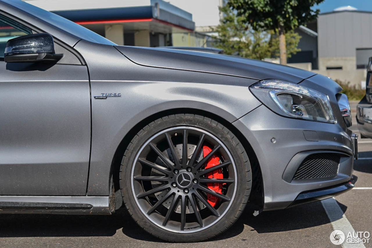 Mercedes-Benz A 45 AMG