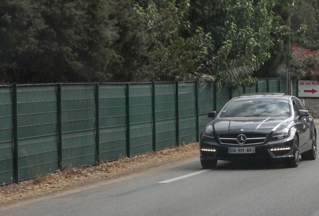 Mercedes-Benz CLS 63 AMG X218 Shooting Brake