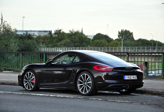 Porsche 981 Cayman S