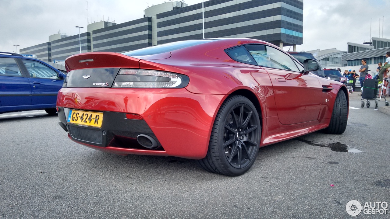 Aston Martin V12 Vantage S