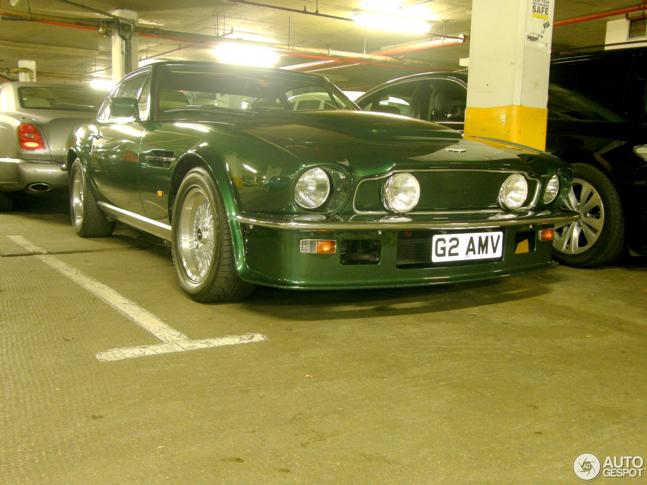 Aston Martin V8 Series 5 / EFI