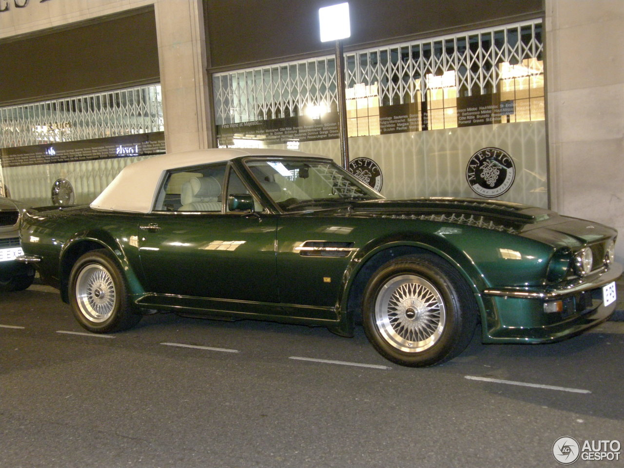 Aston Martin V8 Vantage Volante 1986-1989