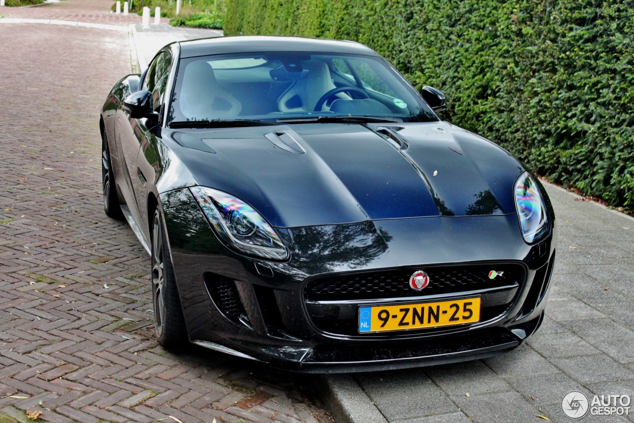 Jaguar F-TYPE R Coupé