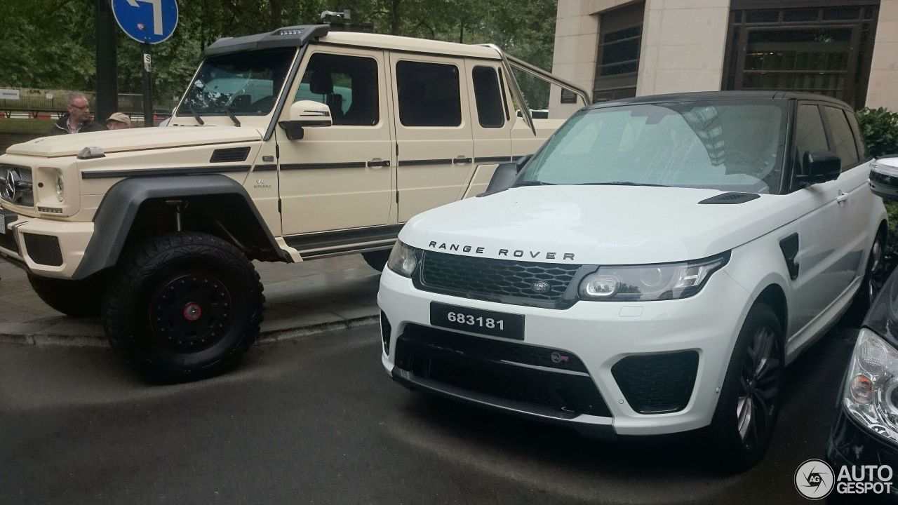 Land Rover Range Rover Sport SVR