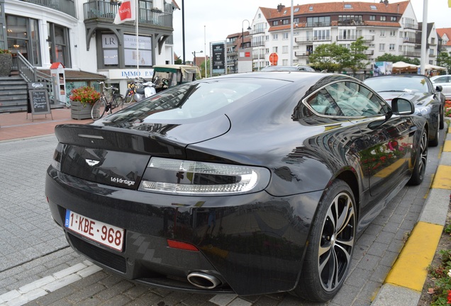 Aston Martin V12 Vantage