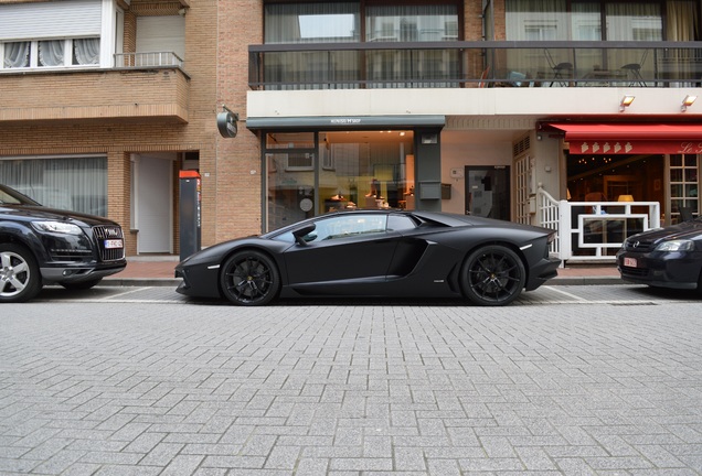 Lamborghini Aventador LP700-4 Roadster