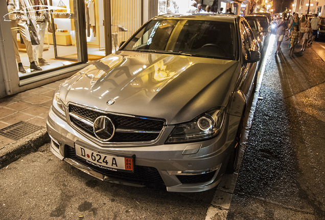 Mercedes-Benz C 63 AMG W204 2012