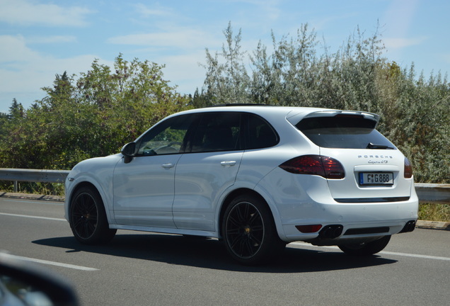 Porsche 958 Cayenne GTS