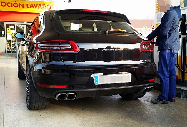 Porsche 95B Macan Turbo