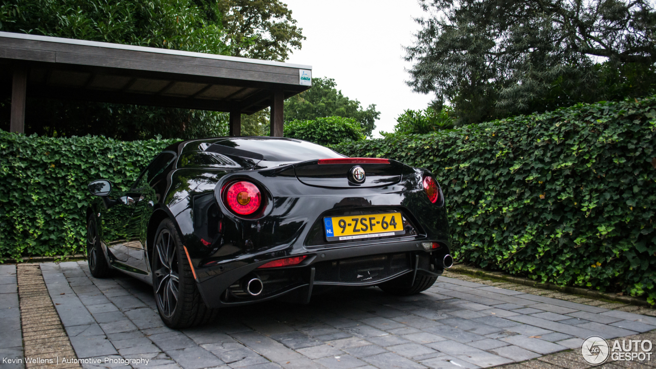 Alfa Romeo 4C Coupé