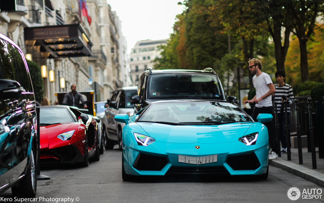 Lamborghini Aventador LP700-4 Roadster