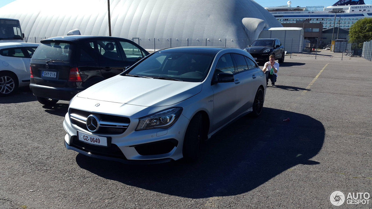 Mercedes-Benz CLA 45 AMG Shooting Brake